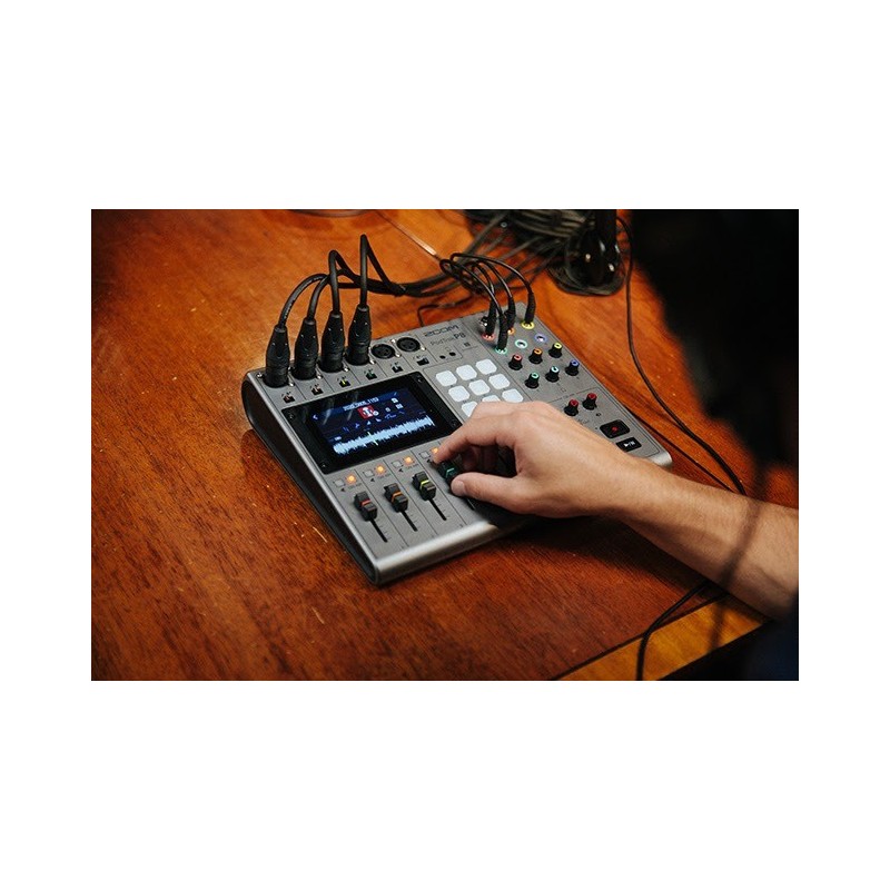 ZOOM PodTrak P8 - rejestrator do podcastów