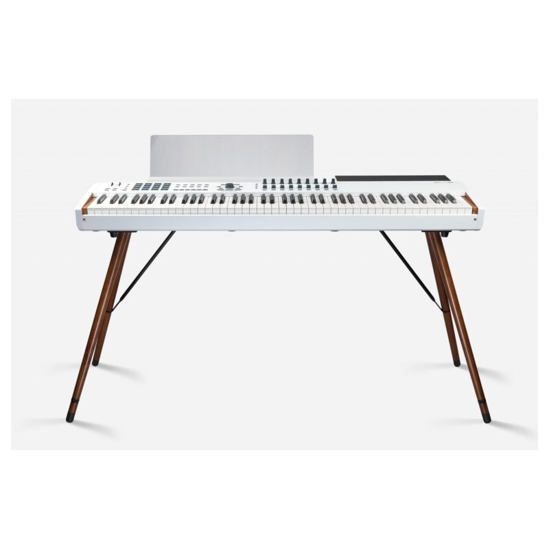 Arturia Wooden Legs - prezentacja z klawiaturą