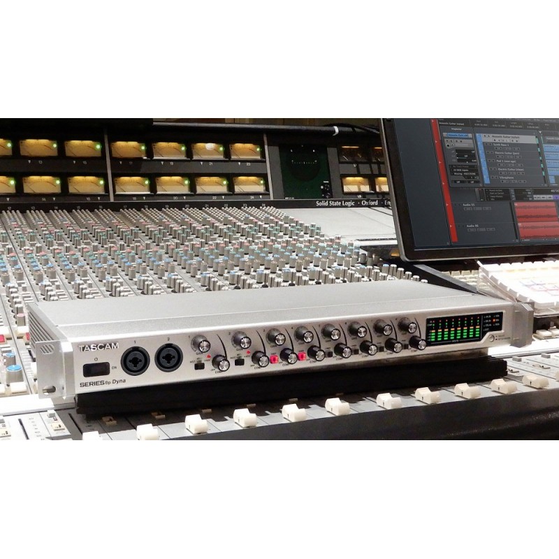 Tascam SERIES 8P Dyna - preamp mikrofonowy