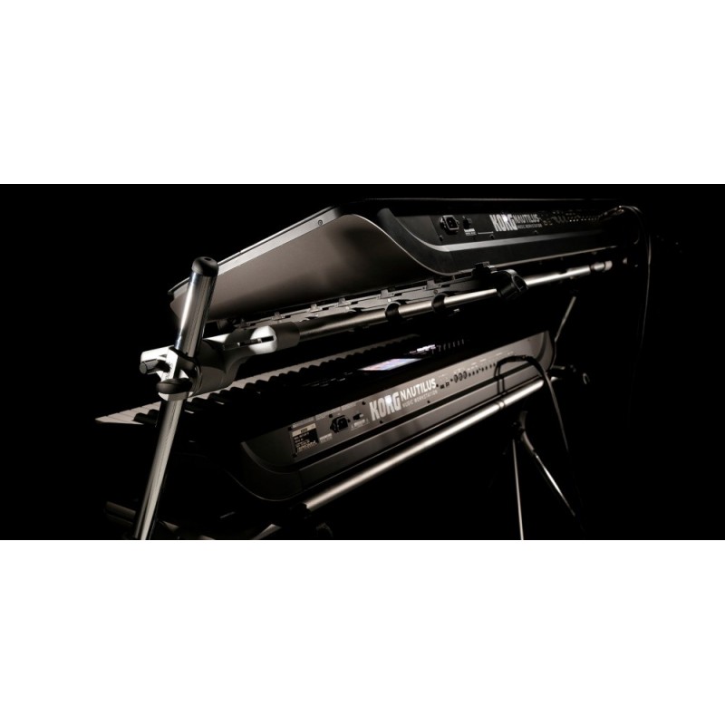 Korg Nautilus tylna część instrumentu
