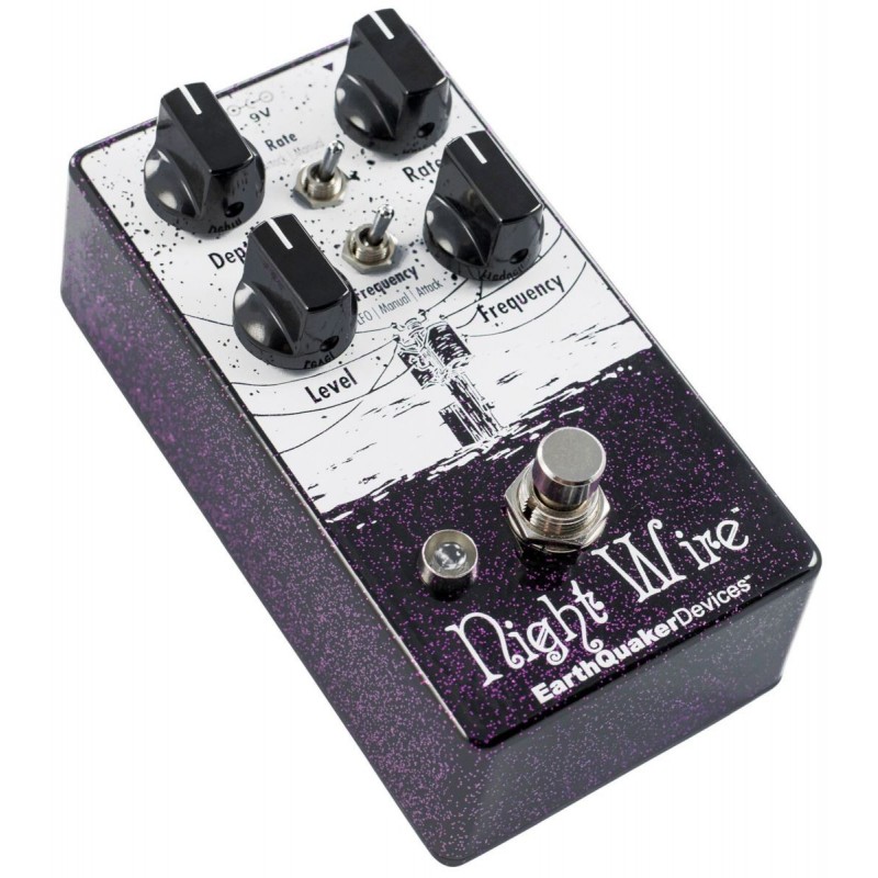 EarthQuaker Devices Night Wire V2 - Harmonic Tremolo - 3