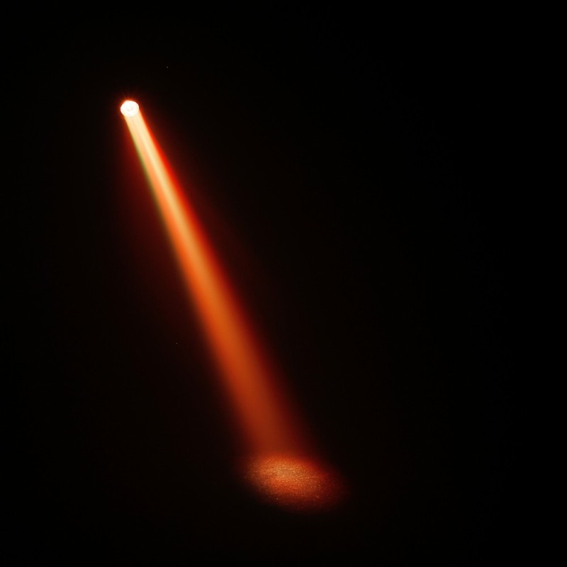 Cameo Q-SPOT 15 RGBW - Kompaktowa lampa PAR LED RGBW typu Spot 15 W w czarnym kolorze - 10