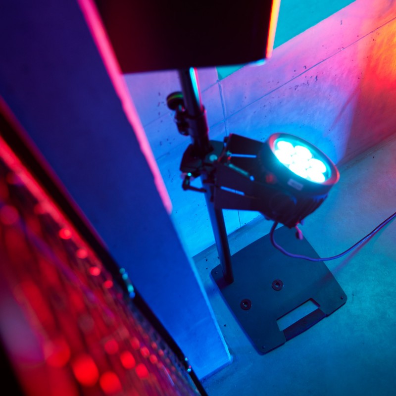 Gravity WB 431 C B - Kompaktowy wykonany ze stali statyw z kwadratową podstawą i funkcją mocowania mimośrodowego - 7