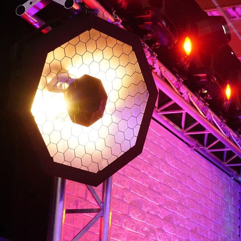 Flash OCTO HELIOS-1 - 4x30W 4w1 COB RGBW 4 sekcje Mk2 - 3