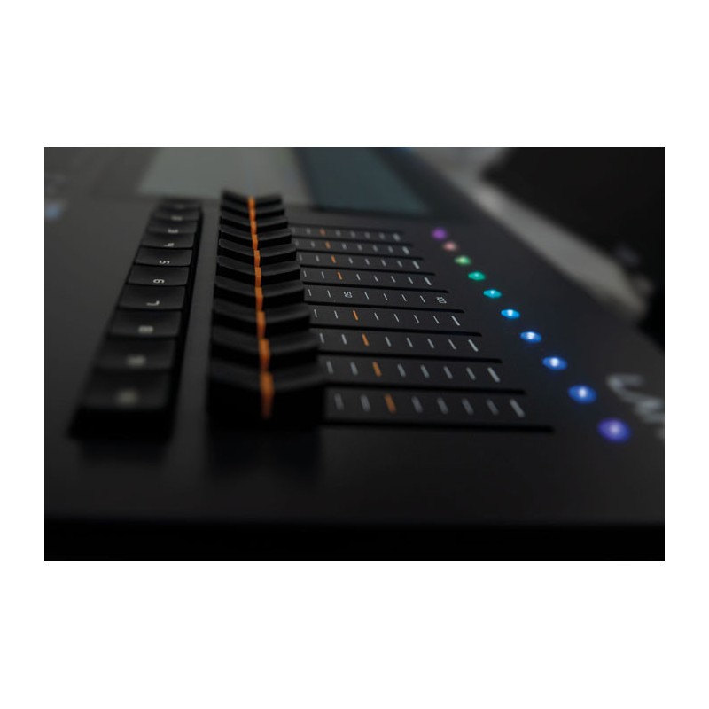 Showtec LAMPY 20 2U - konsola DMX - 8