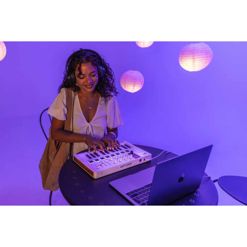 Arturia MiniLab 3 Black - klawiatura sterująca - 9