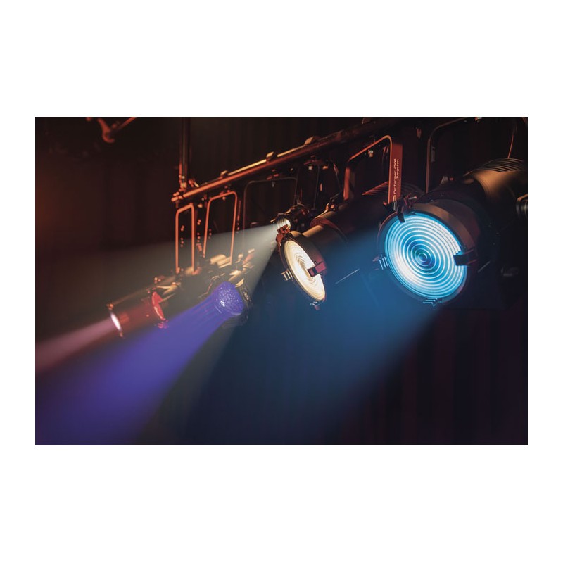 Showtec Performer 1500 Fresnel - 10