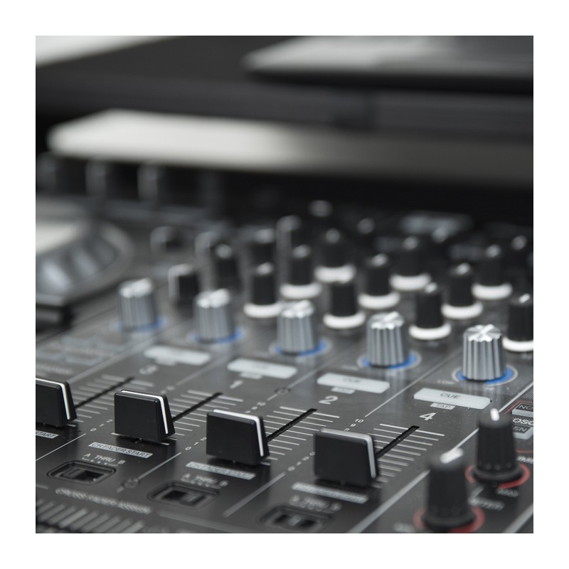 Showgear Case for Pioneer DDJ-RZ/DDJ-SZ - 6