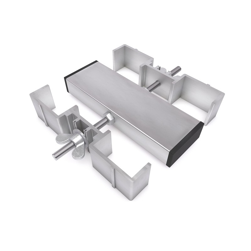 Showgear Mammoth Four Leg Clamp - 1