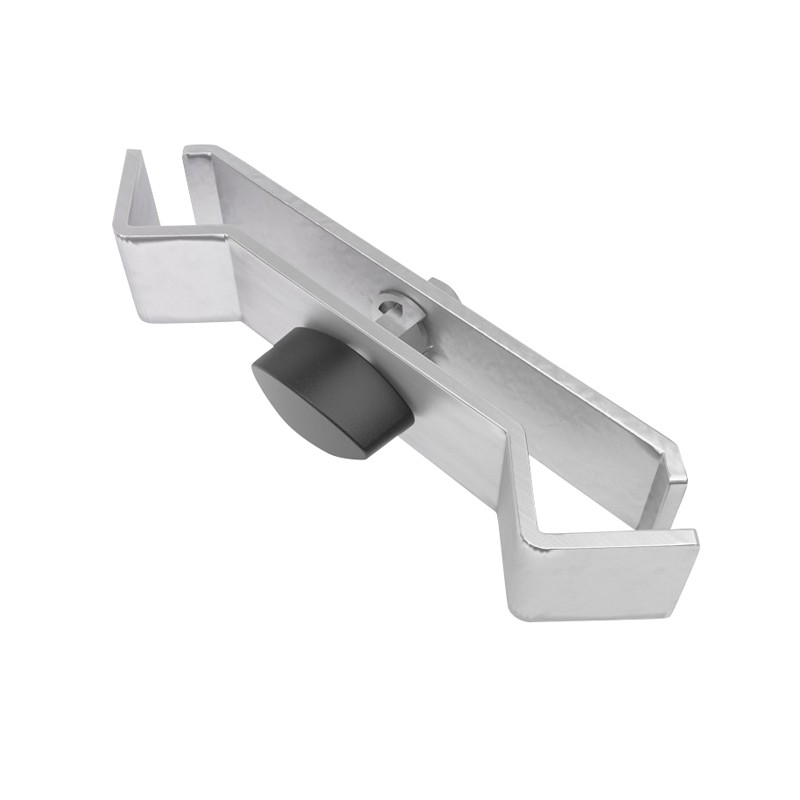 Showgear Mammoth-D Guard Rail Coupler - 1