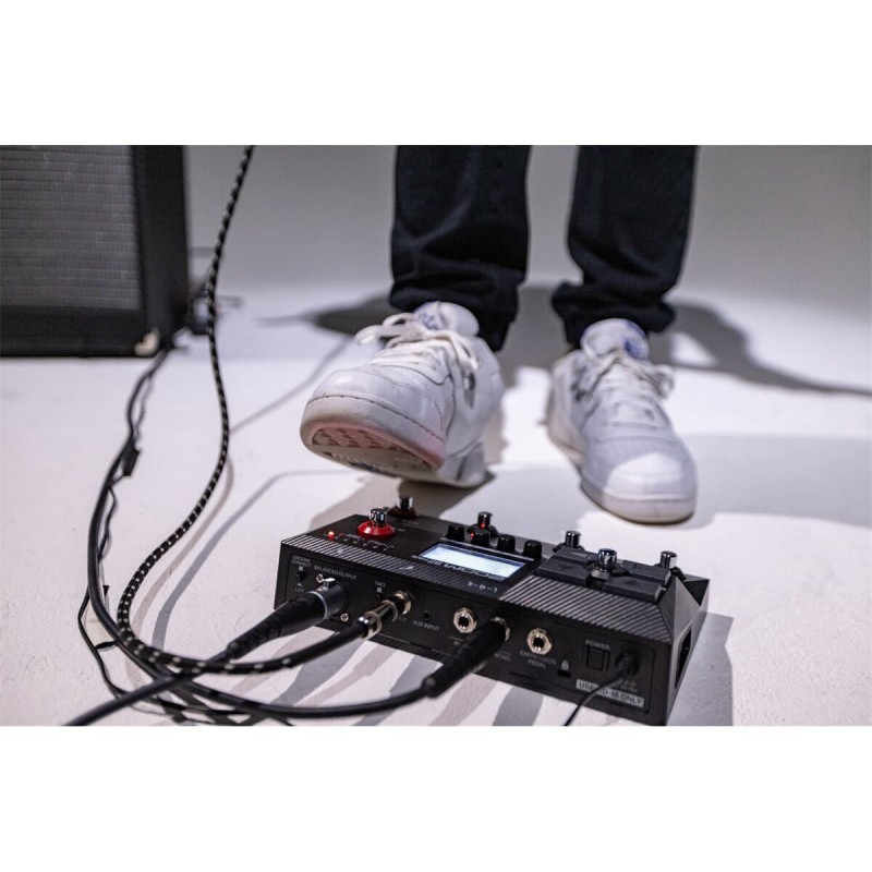 Zoom B2 FOUR - Multiefekt Basowy - 10