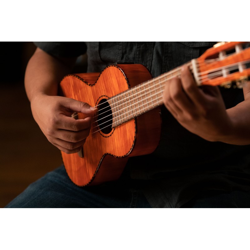 Ortega RGLE18FMH - guitarlele - 12