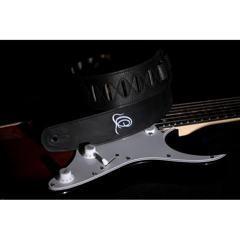 Ortega OSSU-10 - skórzany pasek do gitary - 7