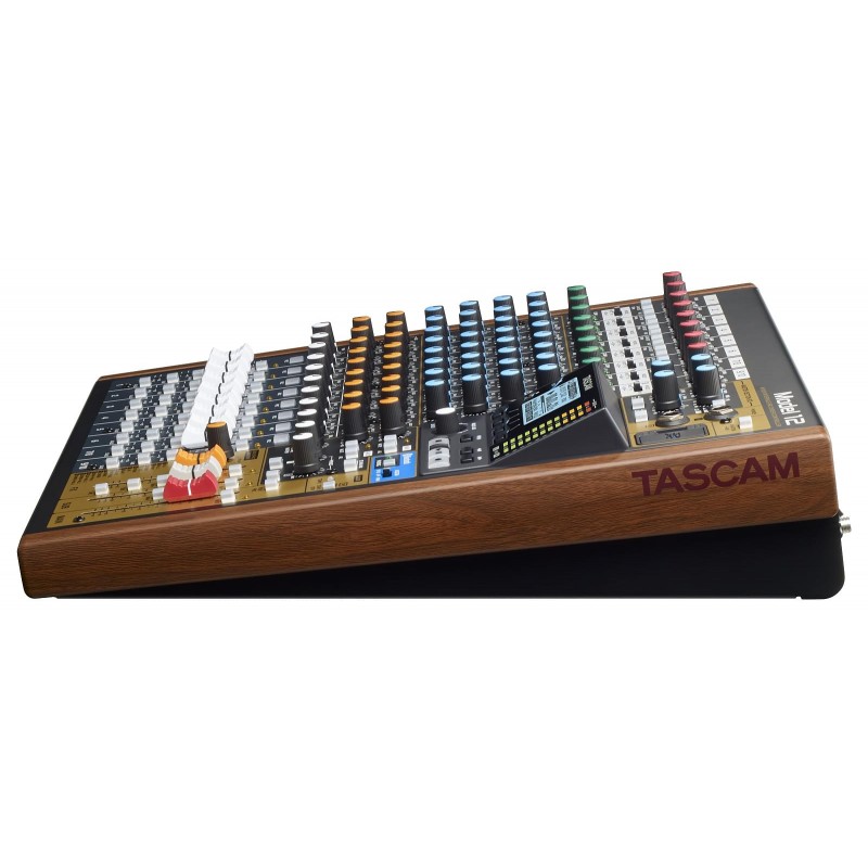 Tascam Model 12 - mikser, rejestrator, kontroler - 6