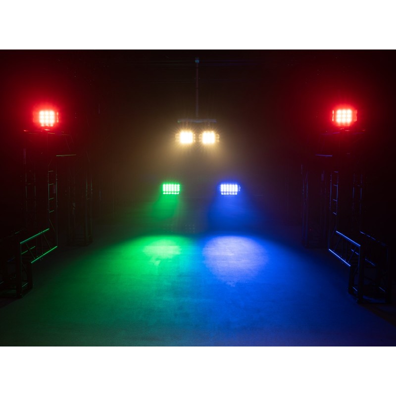 EUROLITE LED CLS-18 QCL RGB/WW 18x7W - Panel LED - 11