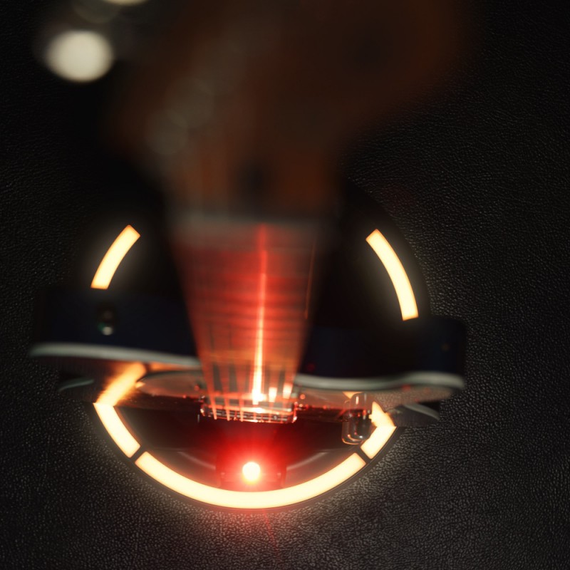 Gravity GS LS A 01 B - Statyw gitarowy z oświetleniem otoczenia - 16