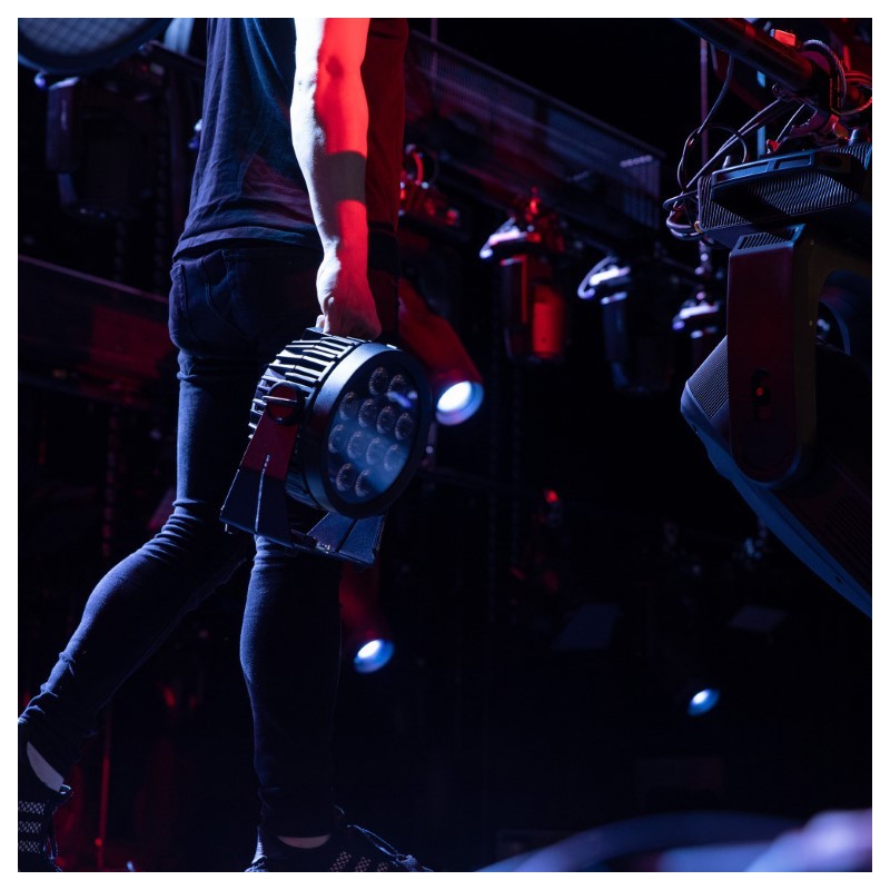 Cameo FLAT PRO 7 G2 - Reflektor PAR LED 7 x 10 W RGBWA - 20