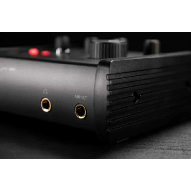 IK Multimedia AXE I/O One - Gitarowy Interfejs Audio - 9