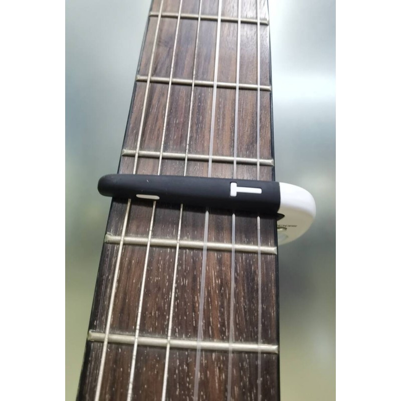 Kapodaster do gitary akustycznej elektrycznej MC-3 Black - 3