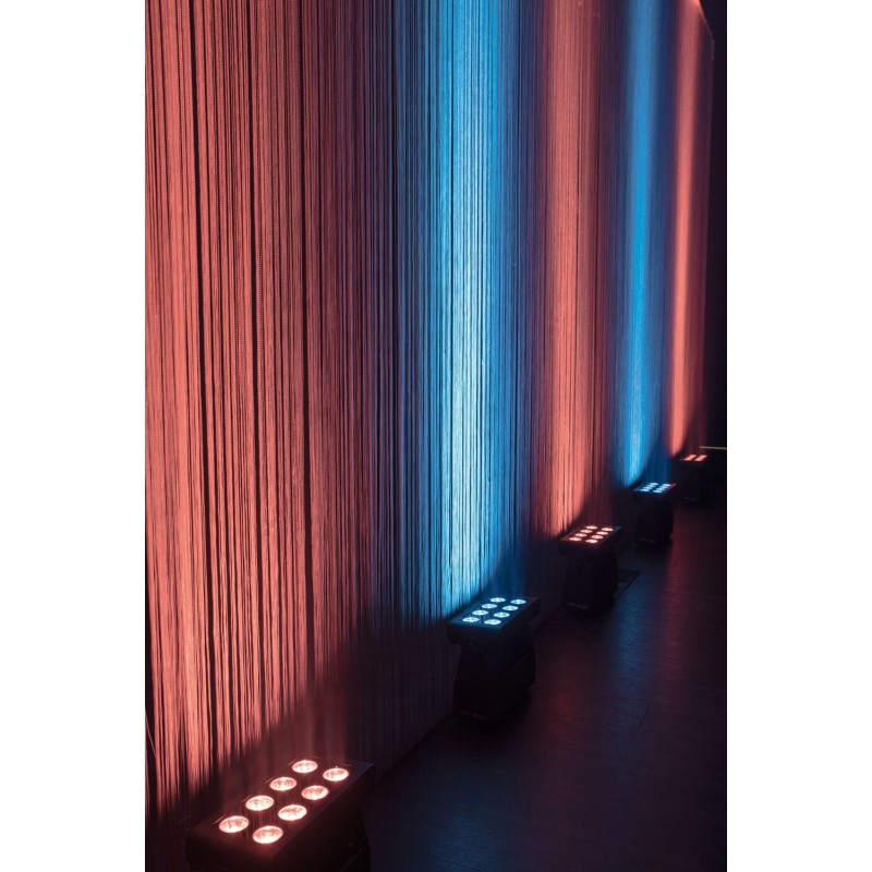 Showtec Ruchoma głowa Wash Helix M1100 Q4 Mobile LED RGBW (CRMX & WDMX)