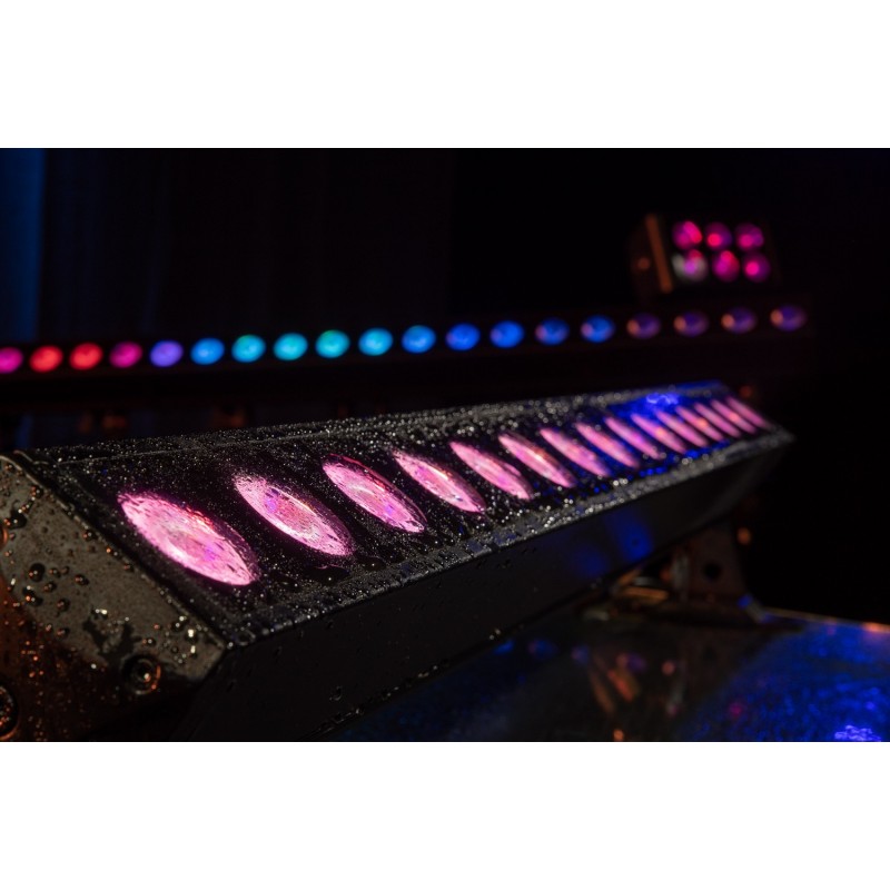 Showtec Belka LED Cameleon Bar 15 Q6 Tour