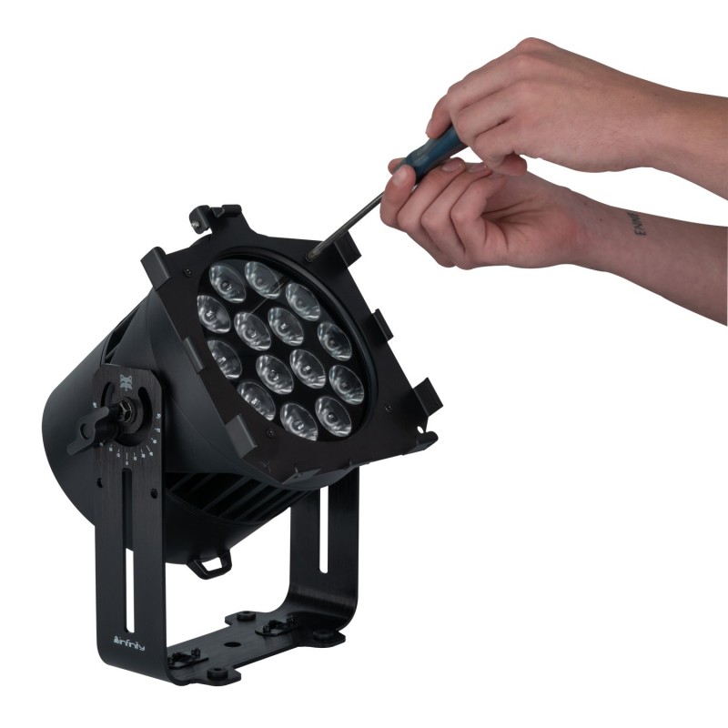 Infinity Podwójny uchwyt na akcesoria dla serii Raccoon