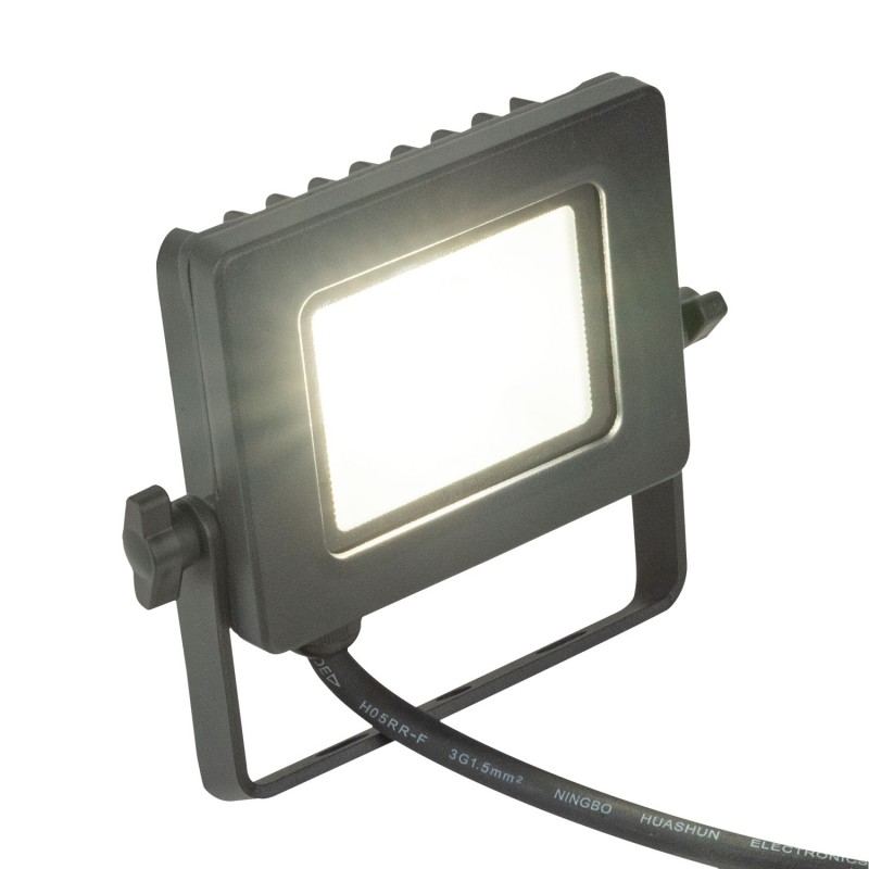 Showtec Reflektor Aviano Tour 10W CCT LED