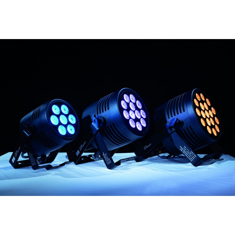 Showtec Reflektor zewnętrzny Cameleon Spot 12Q6 Tour 12x 12 W RGBWA-UV LED
