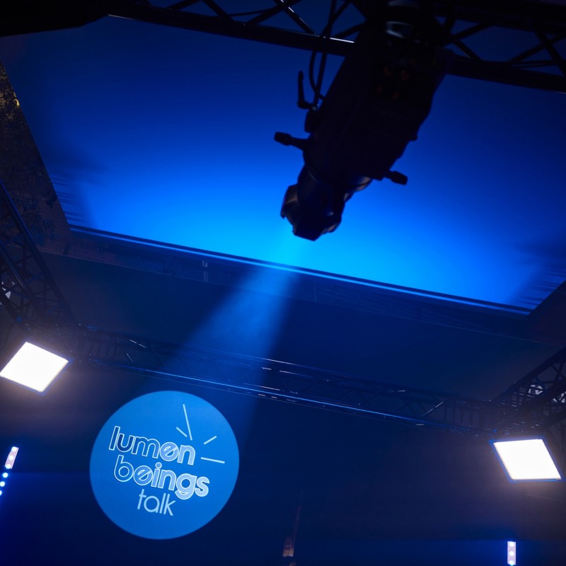 Cameo P2 D - Reflektor profilowy z diodą LED światło dzienne