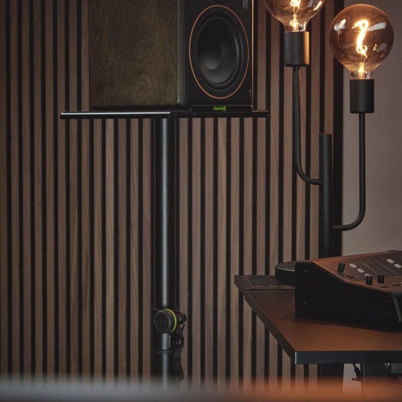 Gravity SP 3202 CS B - Statyw do monitorów studyjnych z kwadratową stalową podstawą