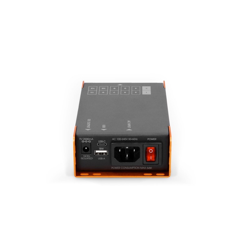 Palmer PWT 12 IEC - Uniwersalny zasilacz do pedalboardów z USB
