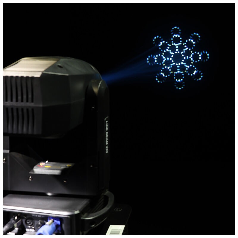 Light4Me LINE BEAM 230W - Głowa ruchoma