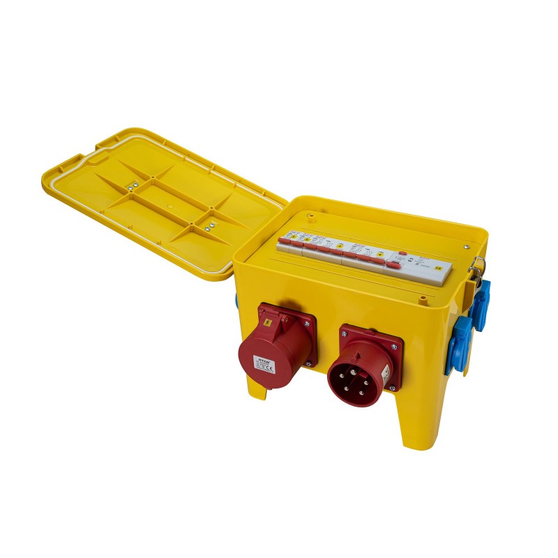 Eurolite SBPO-3240B - Przenośny rozdzielacz zasilania