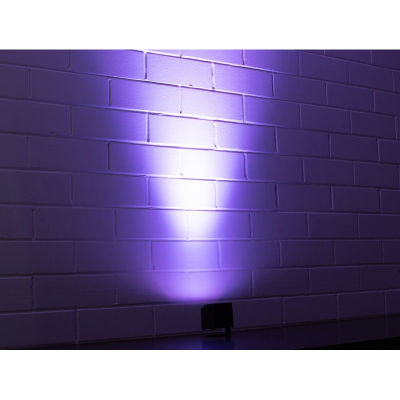 Eurolite AKKU Mini IP UP-4 QCL Spot MK2 - Reflektor spot wodoodporny