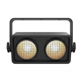 Chauvet Shocker 2 - Blinder - 1 - Blindery - Shocker 2 to mocny, dwustrefowy blinder z ciepłobiałymi, 85-watowymi diodami LED CO