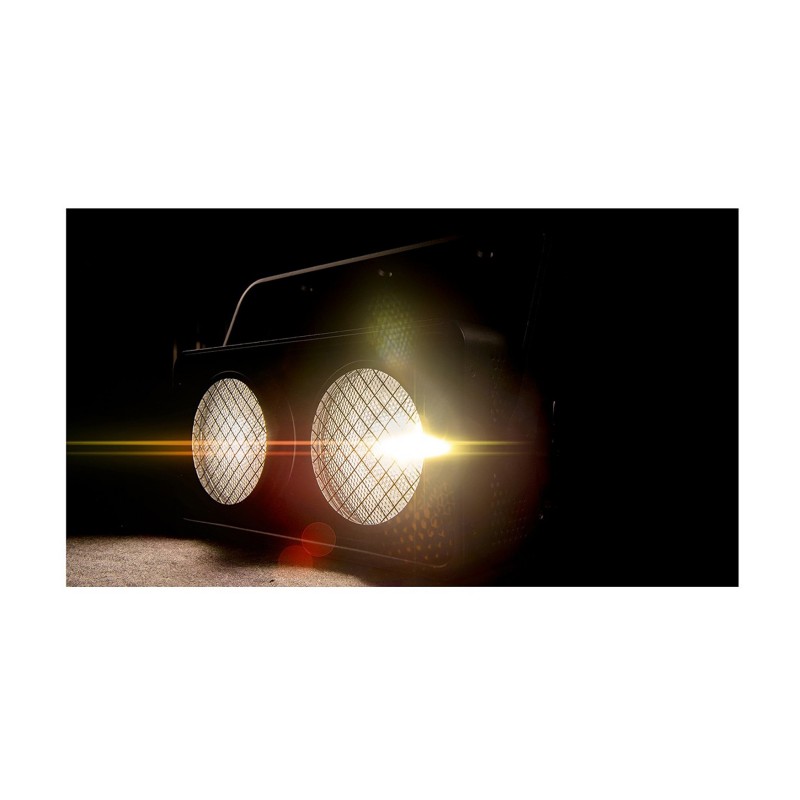 Chauvet Shocker 2 - Blinder - 3 - Blindery - Shocker 2 to mocny, dwustrefowy blinder z ciepłobiałymi, 85-watowymi diodami LED CO