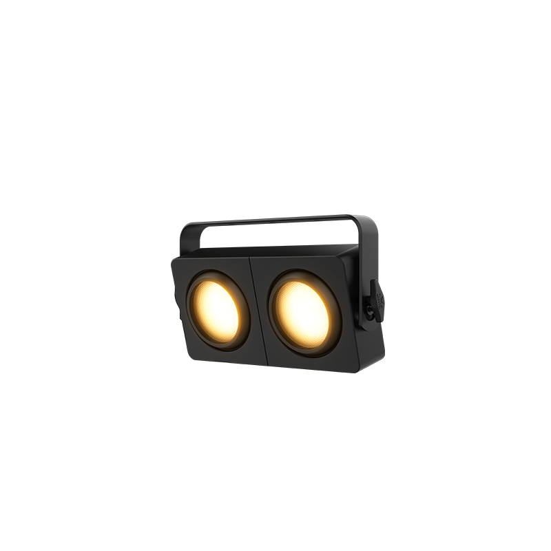 Chauvet Shocker P2 - Blinder - 3 - Blindery - Ten dwusoczewkowy, dwustrefowy blinder może prowadzić/podążać za maksymalnie 4 urz