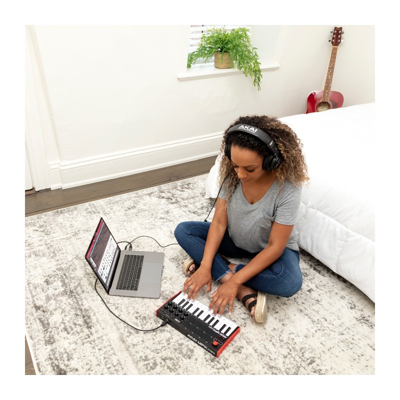 Akai MPK MINI 3 - Mini klawiatura sterująca