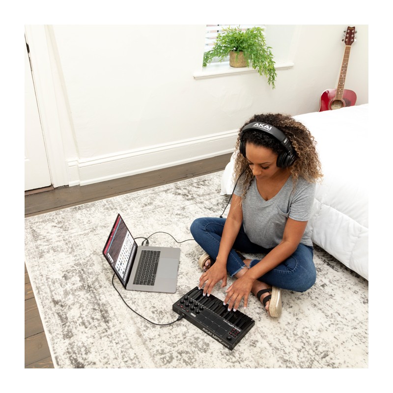Akai MPK MINI 3 BLACK - Mini klawiatura sterująca