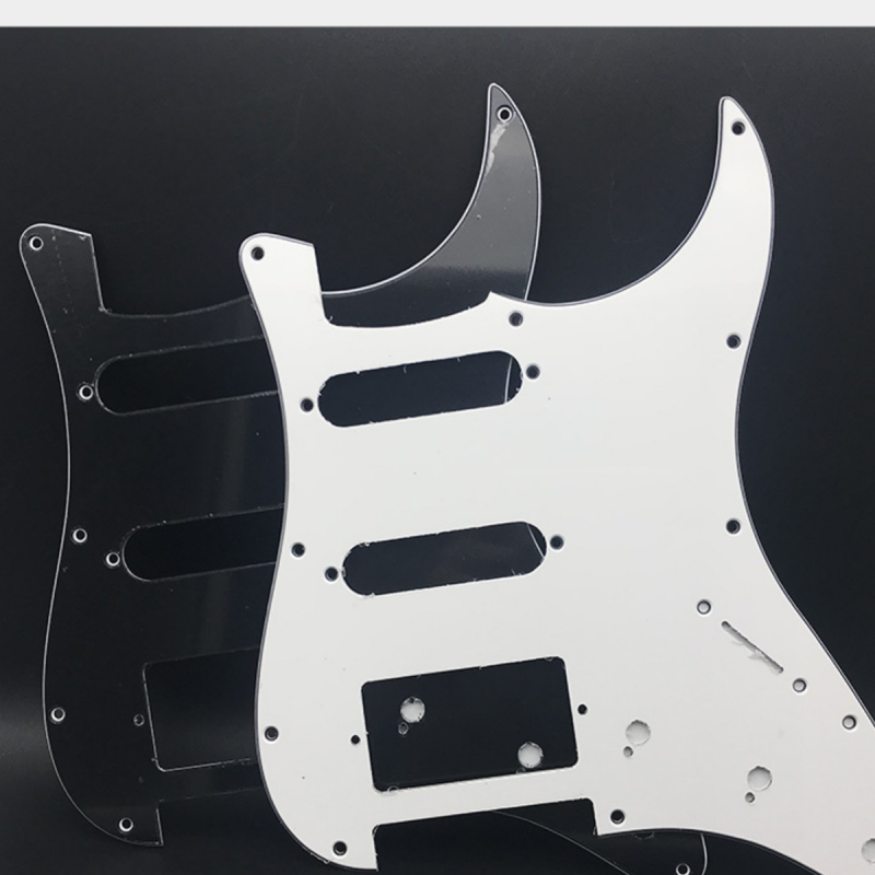 Kera Audio MASK/ST/H Biały - Maskownica do gitary elektrycznej