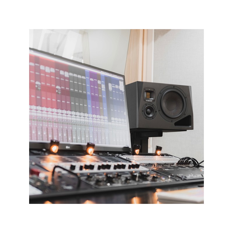ADAM Pro Audio A8H B - Monitor studyjny aktywny średniego pola