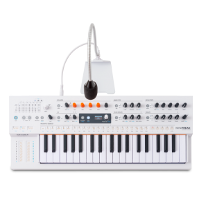 Arturia MiniFreak Vocoder Edition syntezator hybrydowy - 1 - Syntezatory - MiniFreak Vocoder przenosi nieustraszony hybrydowy sy
