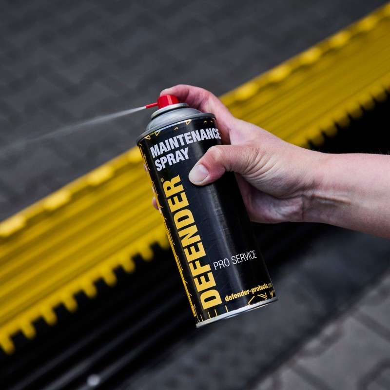 Defender MAINTENANCE SPRAY 400ml - Preparat do konserwacji i serwisowania najazdów kablowych