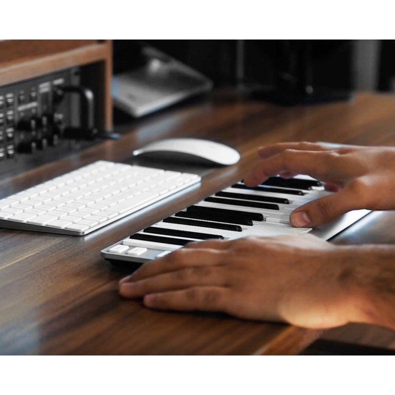 ESI xKey 25 - Kontroler MIDI