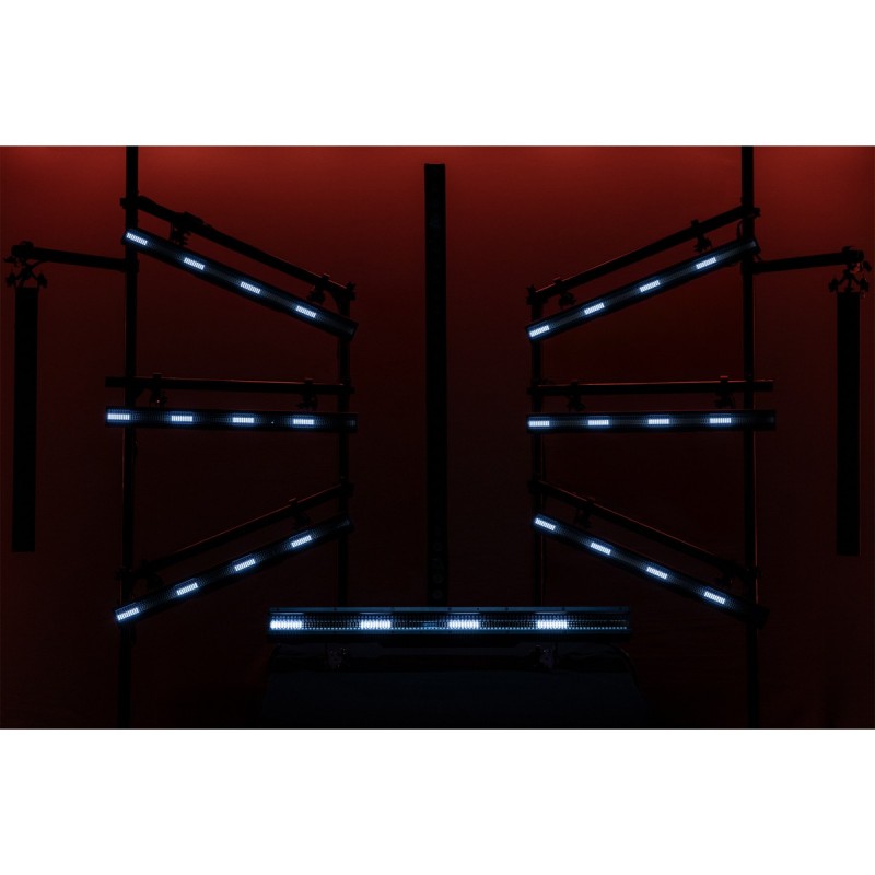 Showtec Spectra Strobe - Listwa oświetleniowa LED z stroboskopem IP65