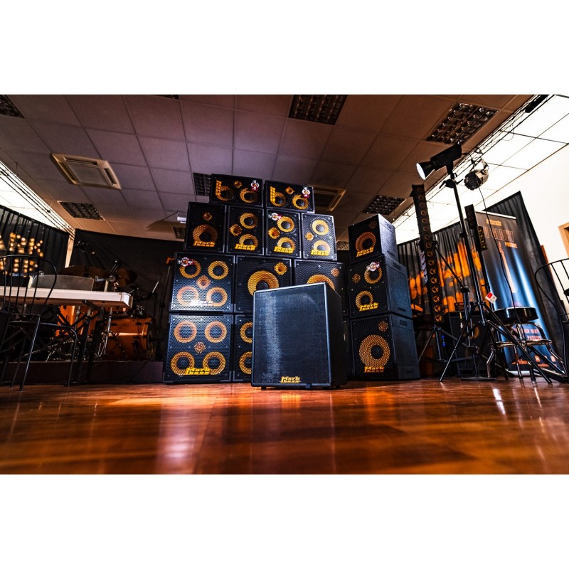 Markbass CMB 151 Black Line - Combo basowe 1x15'' 150W