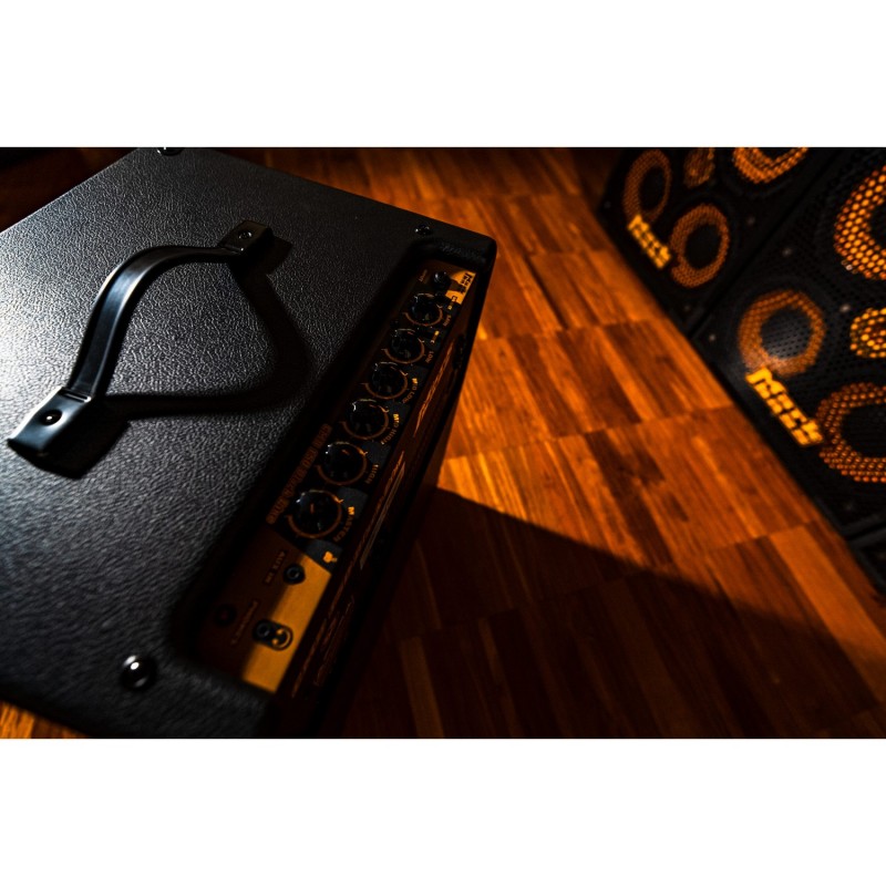 Markbass CMB 151 Black Line - Combo basowe 1x15'' 150W