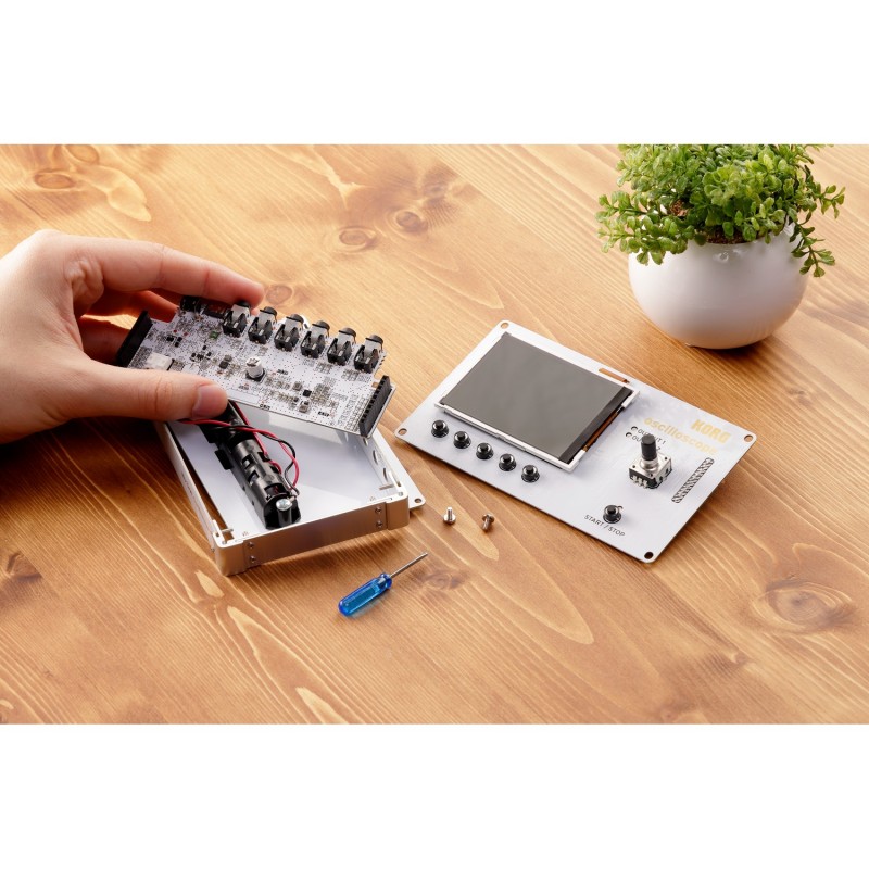 Korg Nu:Tekt NTS-2 - Oscyloskop 4-kanałowy do samodzielnego montażu