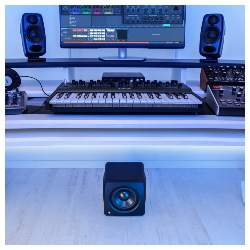 IK Multimedia iLoud Subwoofer Aktywny Subwoofer Studyjny - 11 - Niskotonowe studyjne - Ultrakompaktowy subwoofer aktywny 6.5in.,