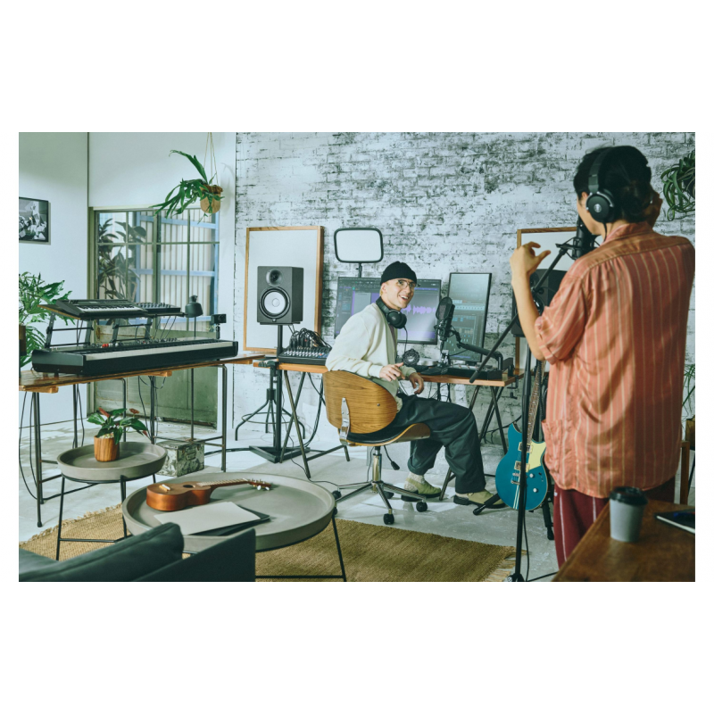 Yamaha CC1 Kontroler DAW - 9 - Kontroler DAW USB - Yamaha CC1 to kompaktowy kontroler DAW USB, umożliwiający wygodne sterowanie 